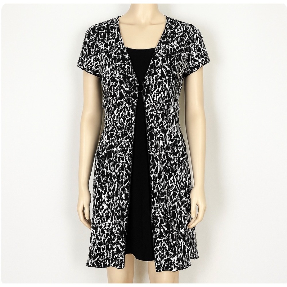 Dressbarn Dress Women's 12 Black White Print Ring Front Pleated Y2k Office Siren